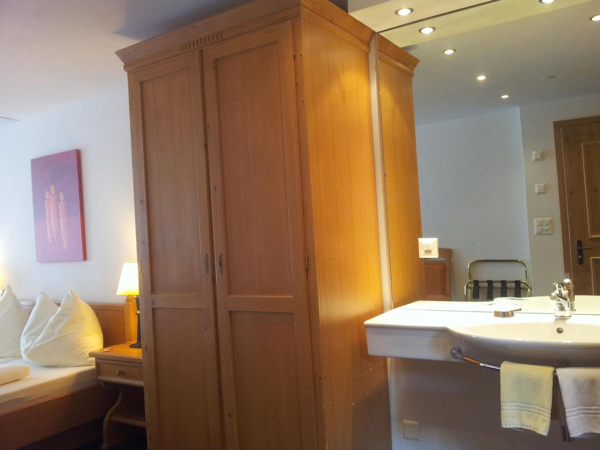 Hotel Dufour Chalet - Adults Only 체르마트 객실 사진